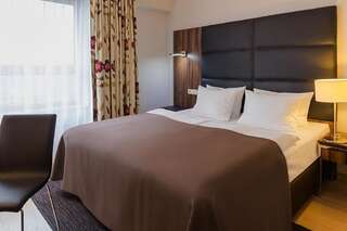 Отель Hotel Moderno Познань Классический номер с кроватью размера «king-size»-3